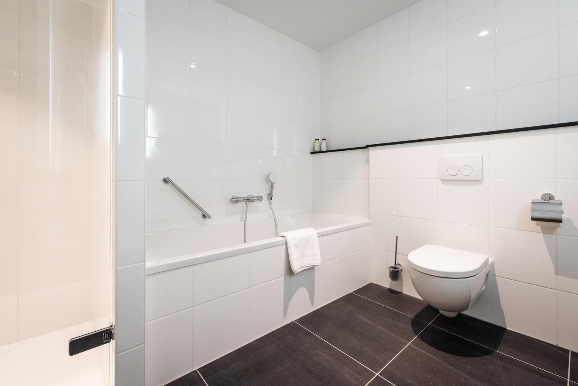 YAYS Amsterdam Docklands Aparthotel Buitenkant foto