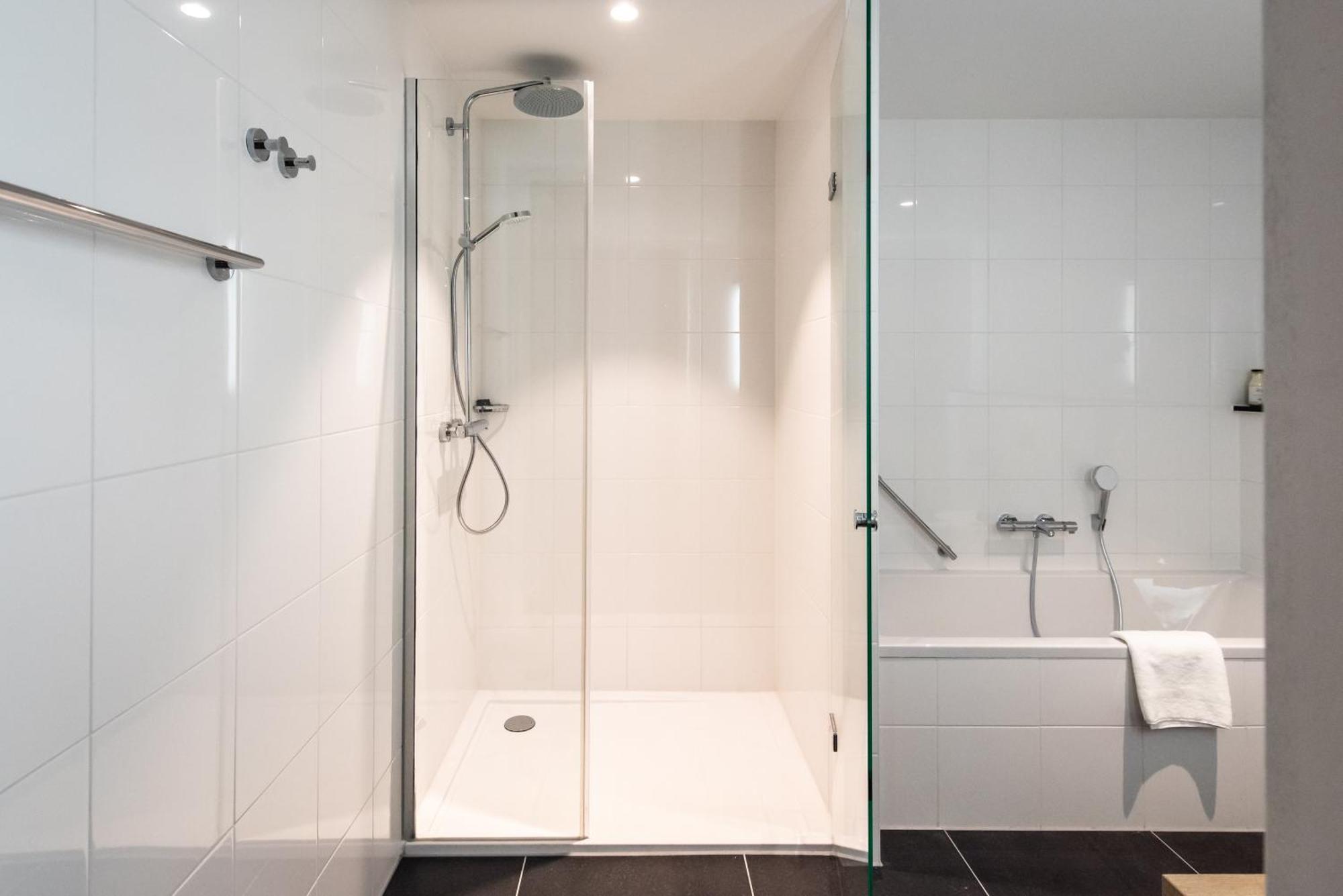 YAYS Amsterdam Docklands Aparthotel Buitenkant foto