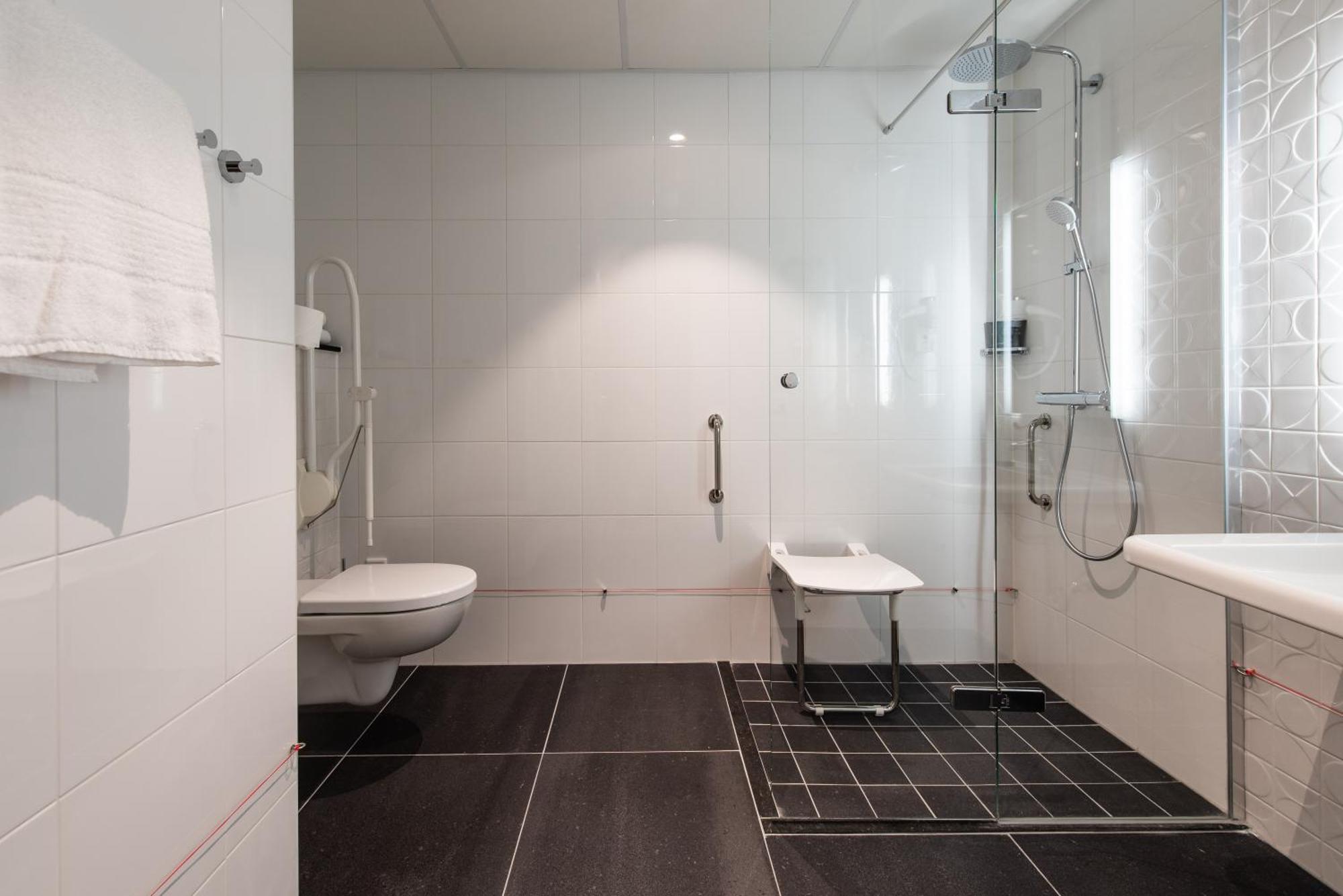 YAYS Amsterdam Docklands Aparthotel Buitenkant foto