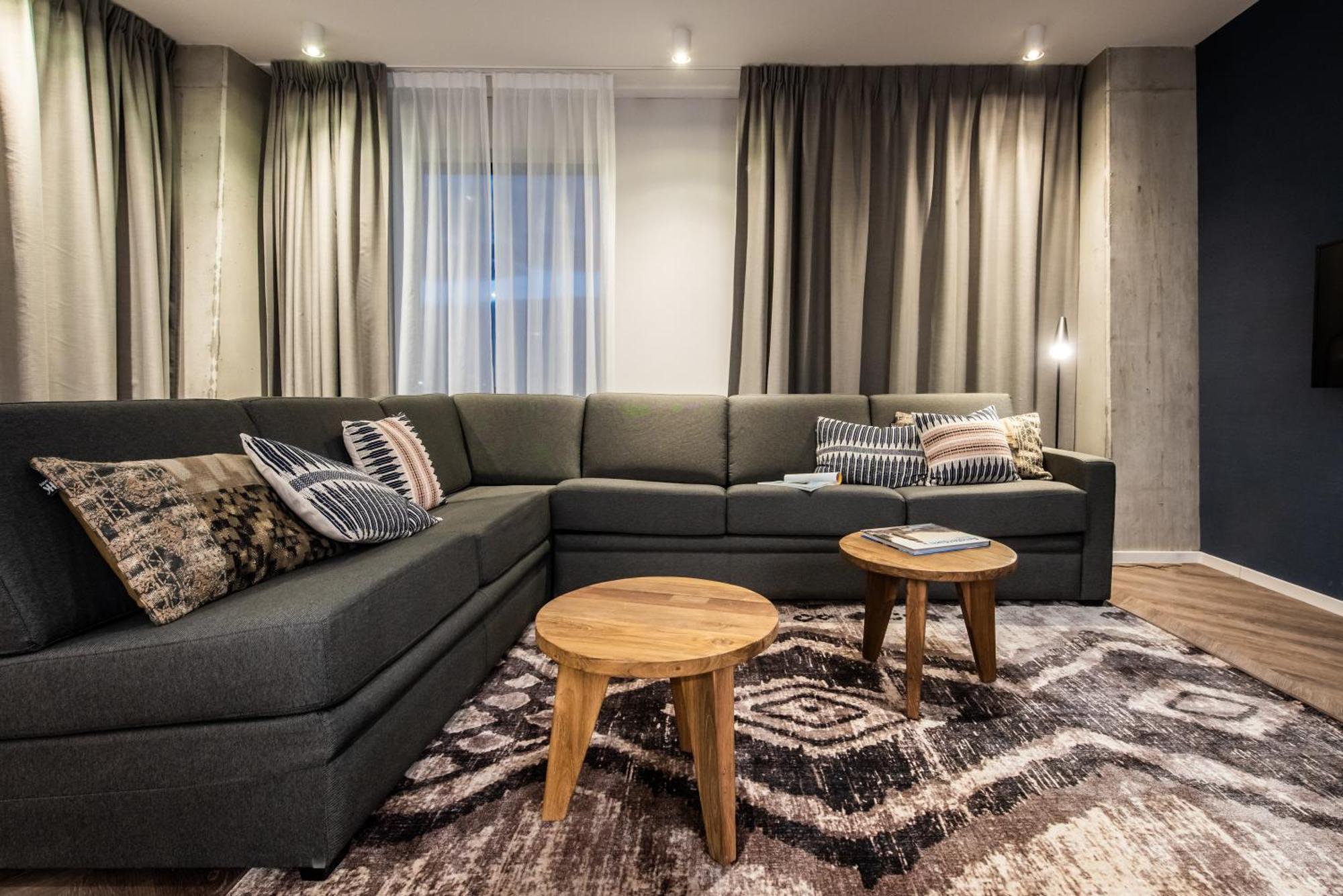 YAYS Amsterdam Docklands Aparthotel Buitenkant foto
